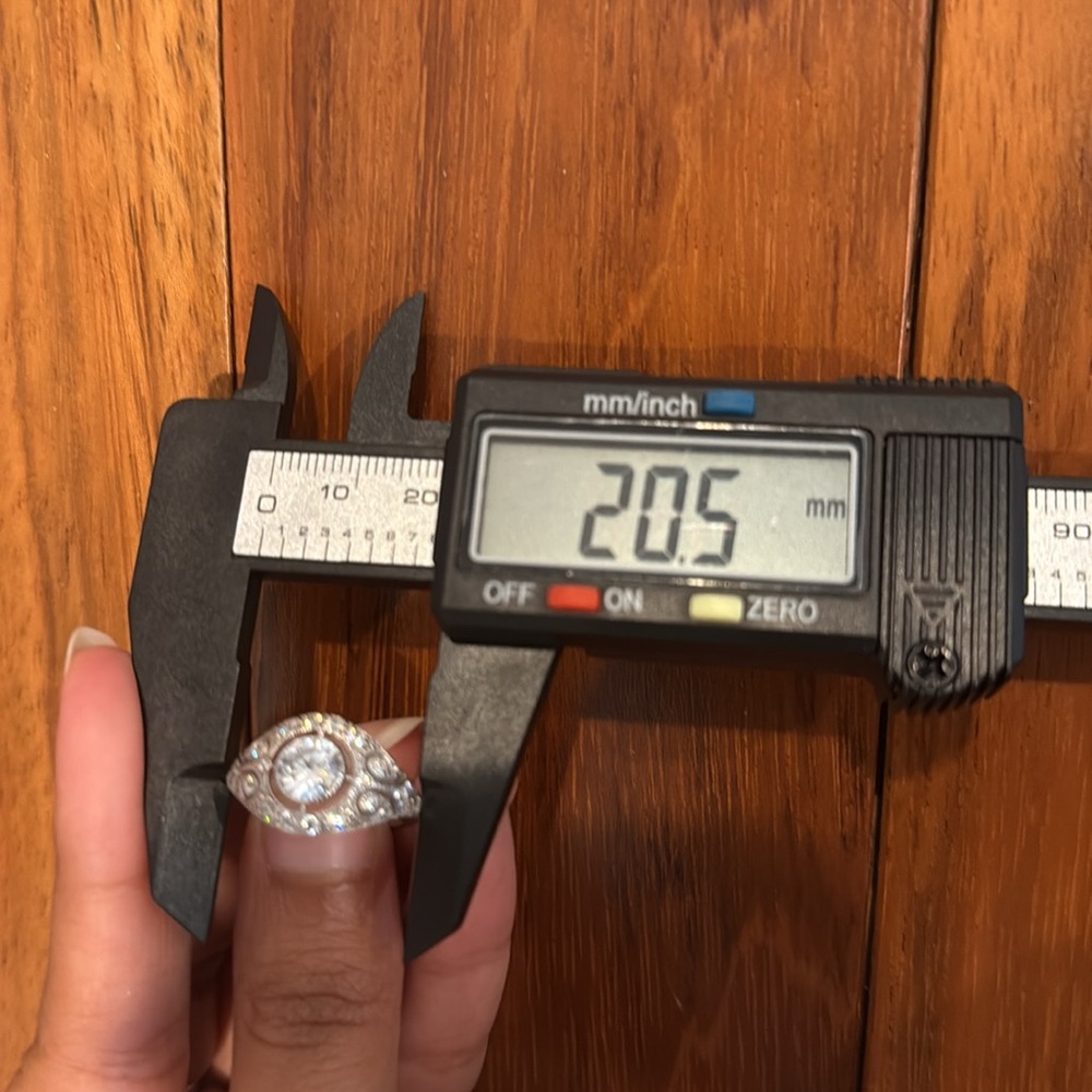Ring - Picture 4 of 4